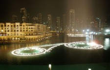 Самый большой и дорогой фонтан: Dubai Fountain