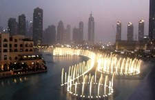 Самый большой и дорогой фонтан: Dubai Fountain